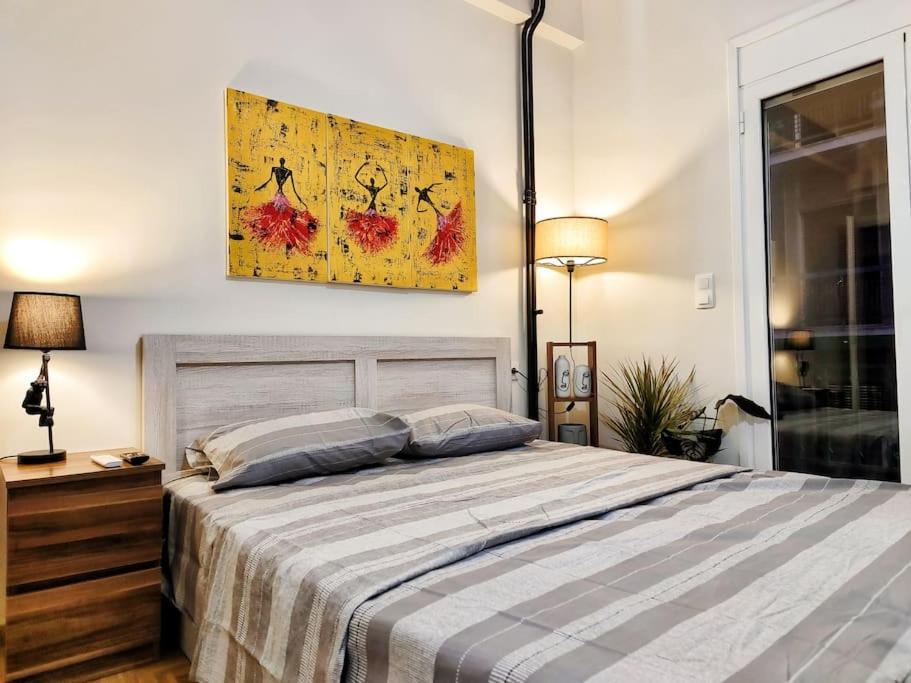 Modern & Stylish 2 Bedroom Near Acropolis Apartament Ateny